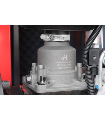 Sprężarka śrubowa arrow ii vsd 15 kw/500 710-1100 l/min. 16 bar zestaw na zbiorniku poziomym 500l+ osuszacz + filtry iso 8573-1