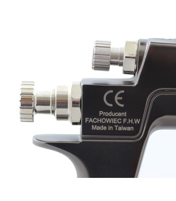 Pistolet lakierniczy LEADER HVLP 1.6mm zbiornik 600ml MODEL 1999-2021